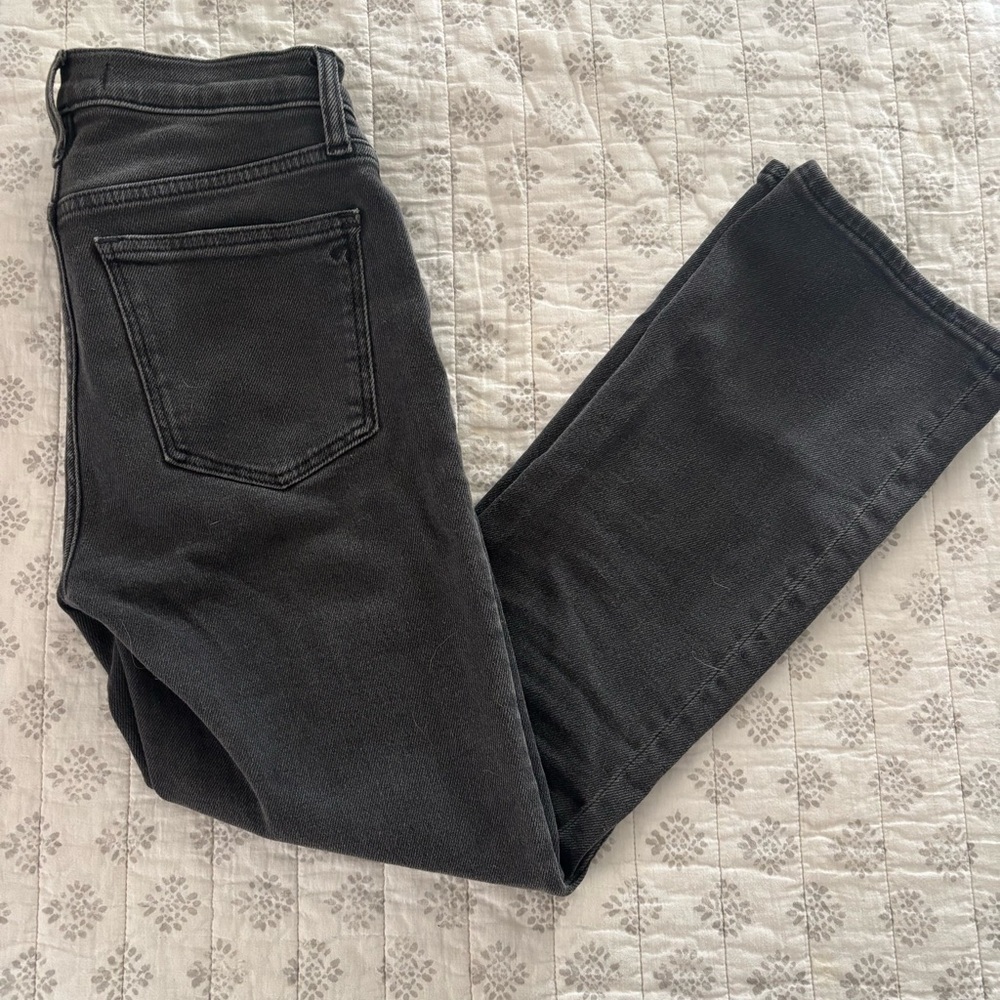 Madewell Mid-Rise Cropped Kick Out Jeans in Black